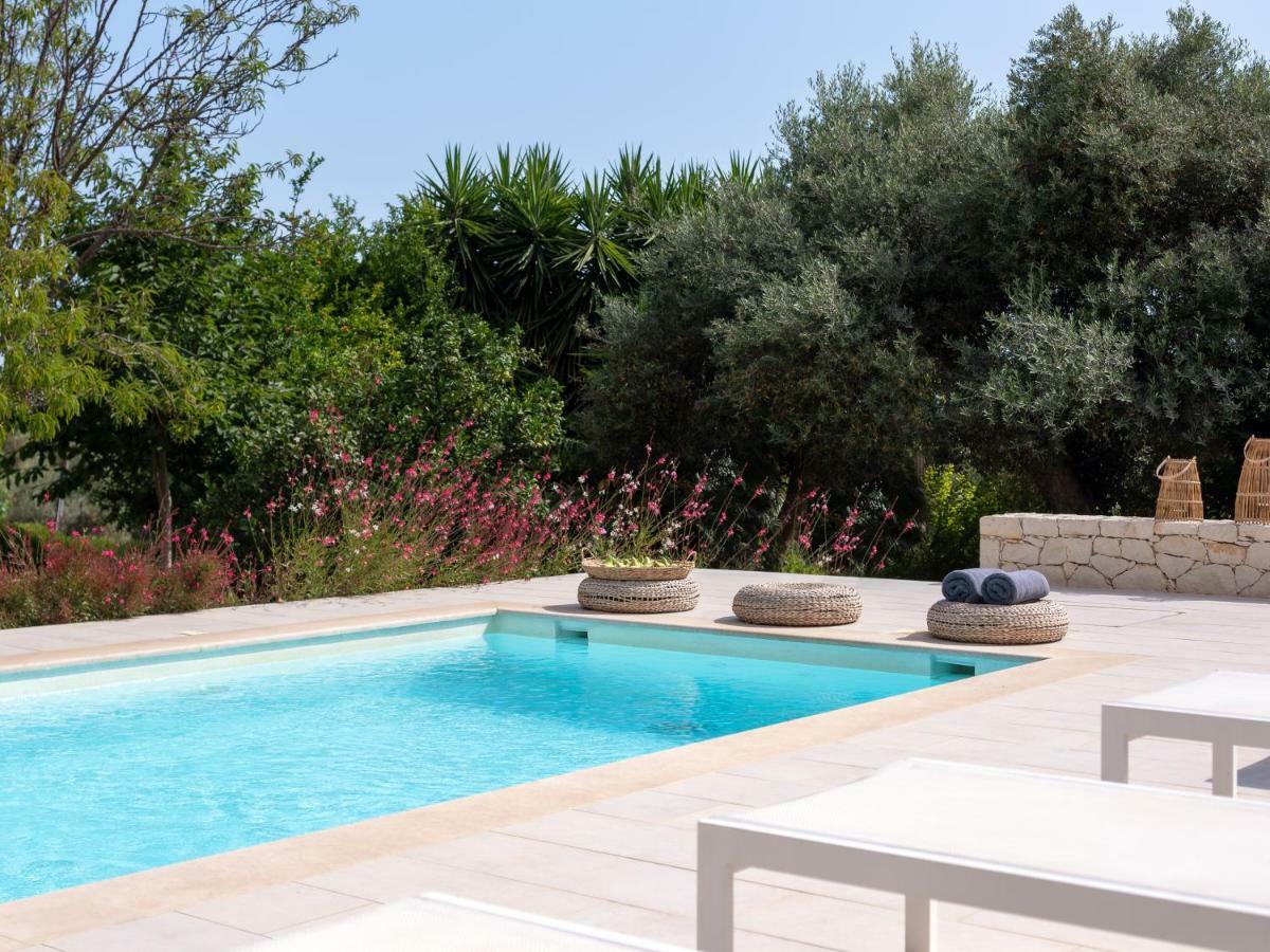 Prinés Levantes Luxury Home - Nature Inspired, Pool & Bbq, By Thinkvilla מראה חיצוני תמונה
