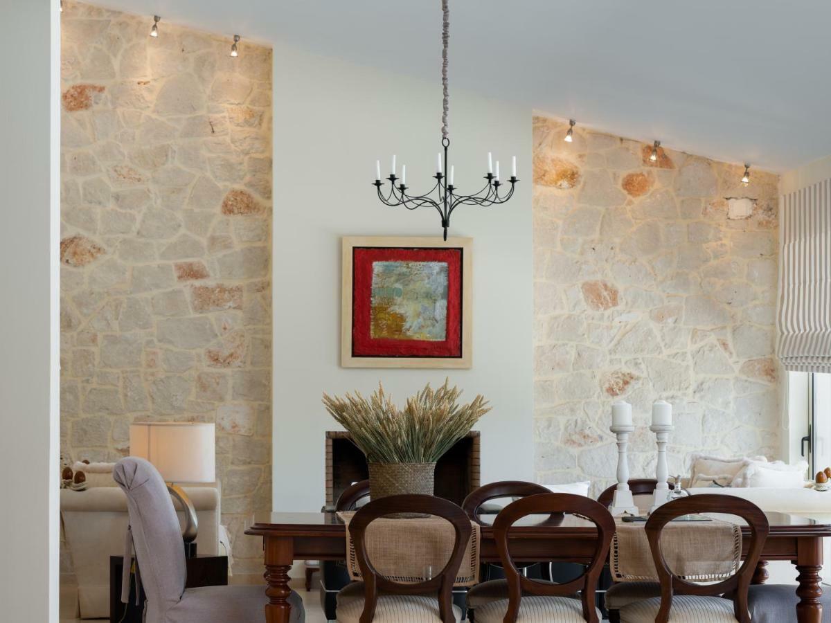 Prinés Levantes Luxury Home - Nature Inspired, Pool & Bbq, By Thinkvilla מראה חיצוני תמונה