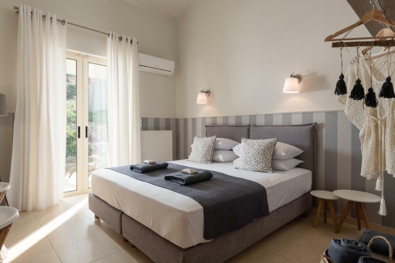 Prinés Levantes Luxury Home - Nature Inspired, Pool & Bbq, By Thinkvilla מראה חיצוני תמונה