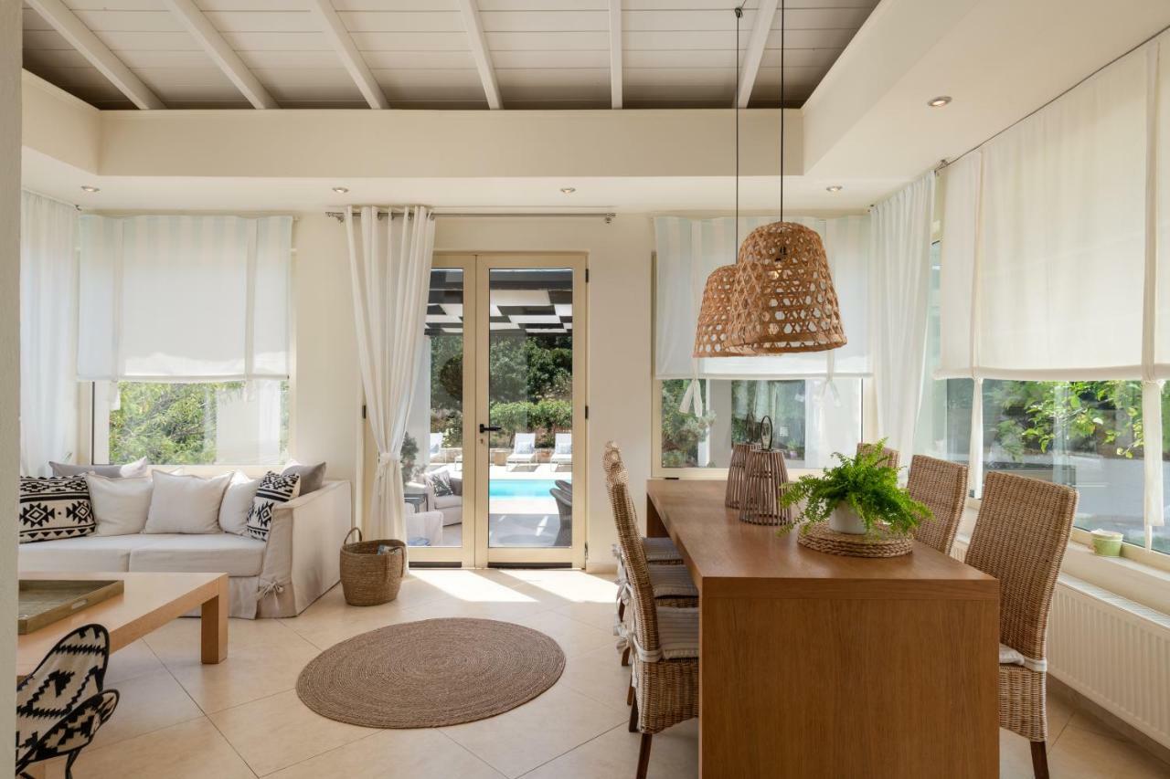 Prinés Levantes Luxury Home - Nature Inspired, Pool & Bbq, By Thinkvilla מראה חיצוני תמונה